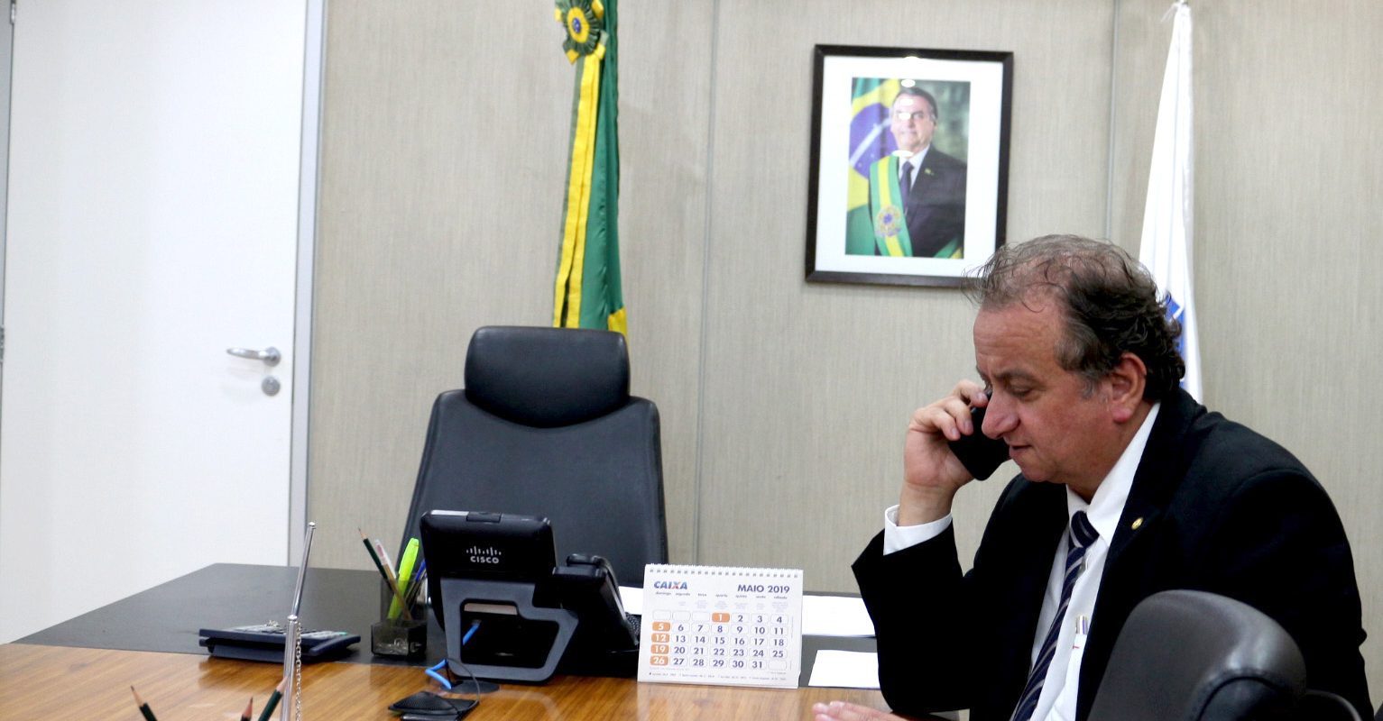 Miguel contra os R$ 3,8 bilhões para o fundo eleitoral